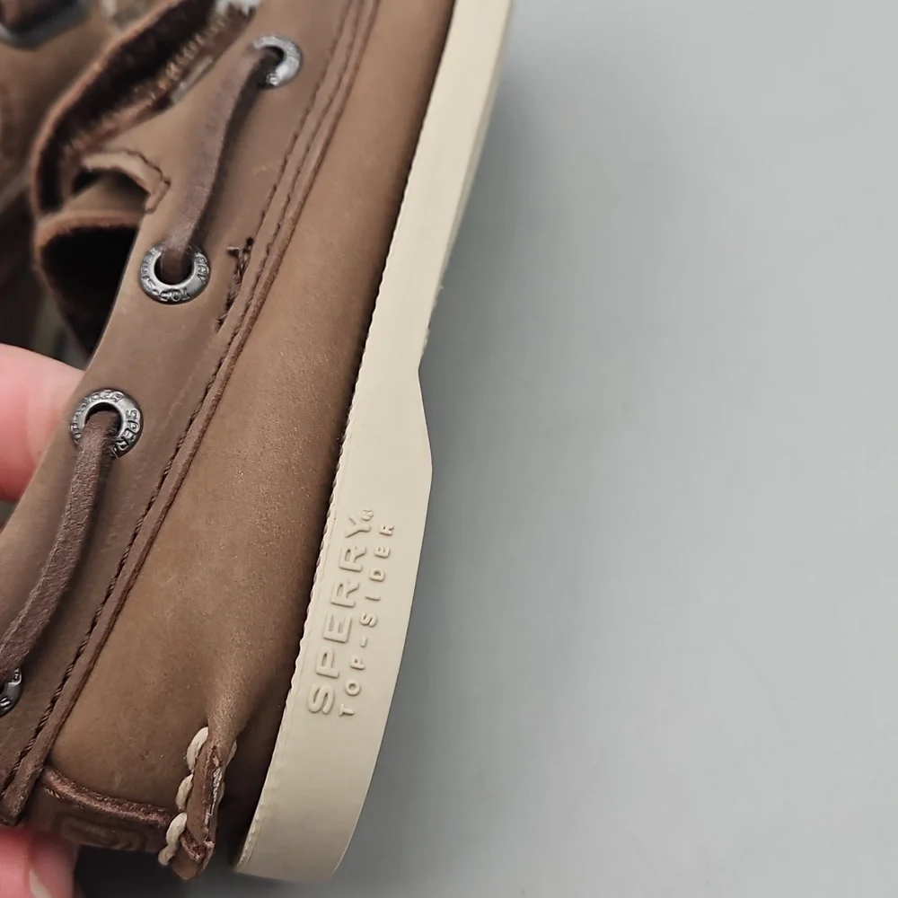 Sperry BABY size 7M brown leather hook and loop top sider with removable insoles